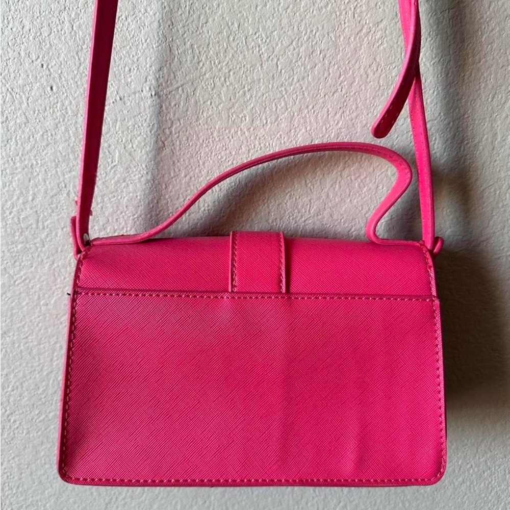 Kendall & Kylie Vibrant Pink Crossbody Bag - Picture 2 of 4